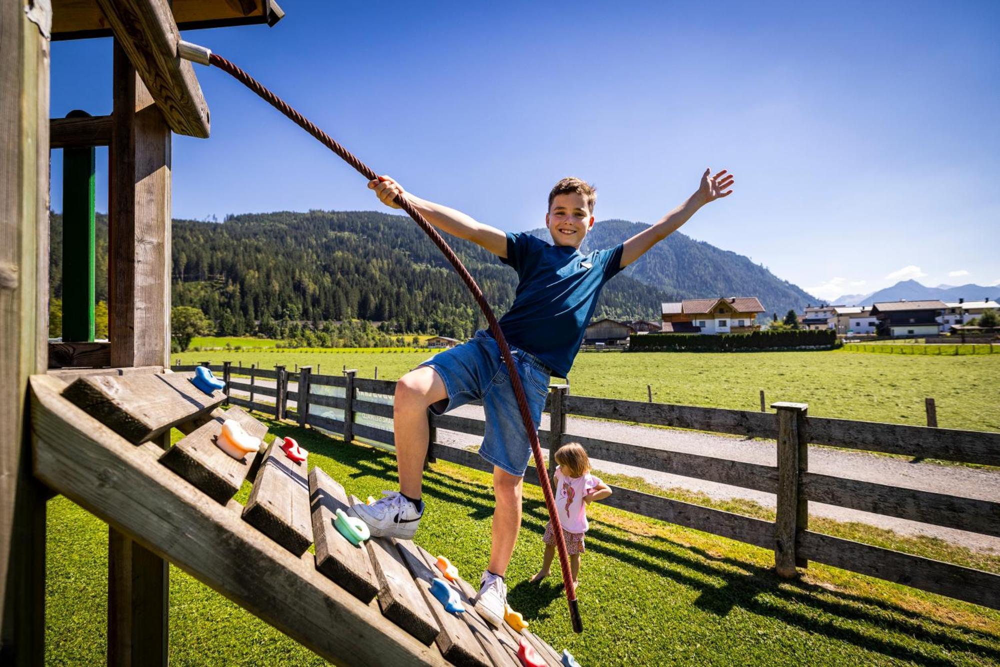 Die Bleibe Flachau Exterior photo